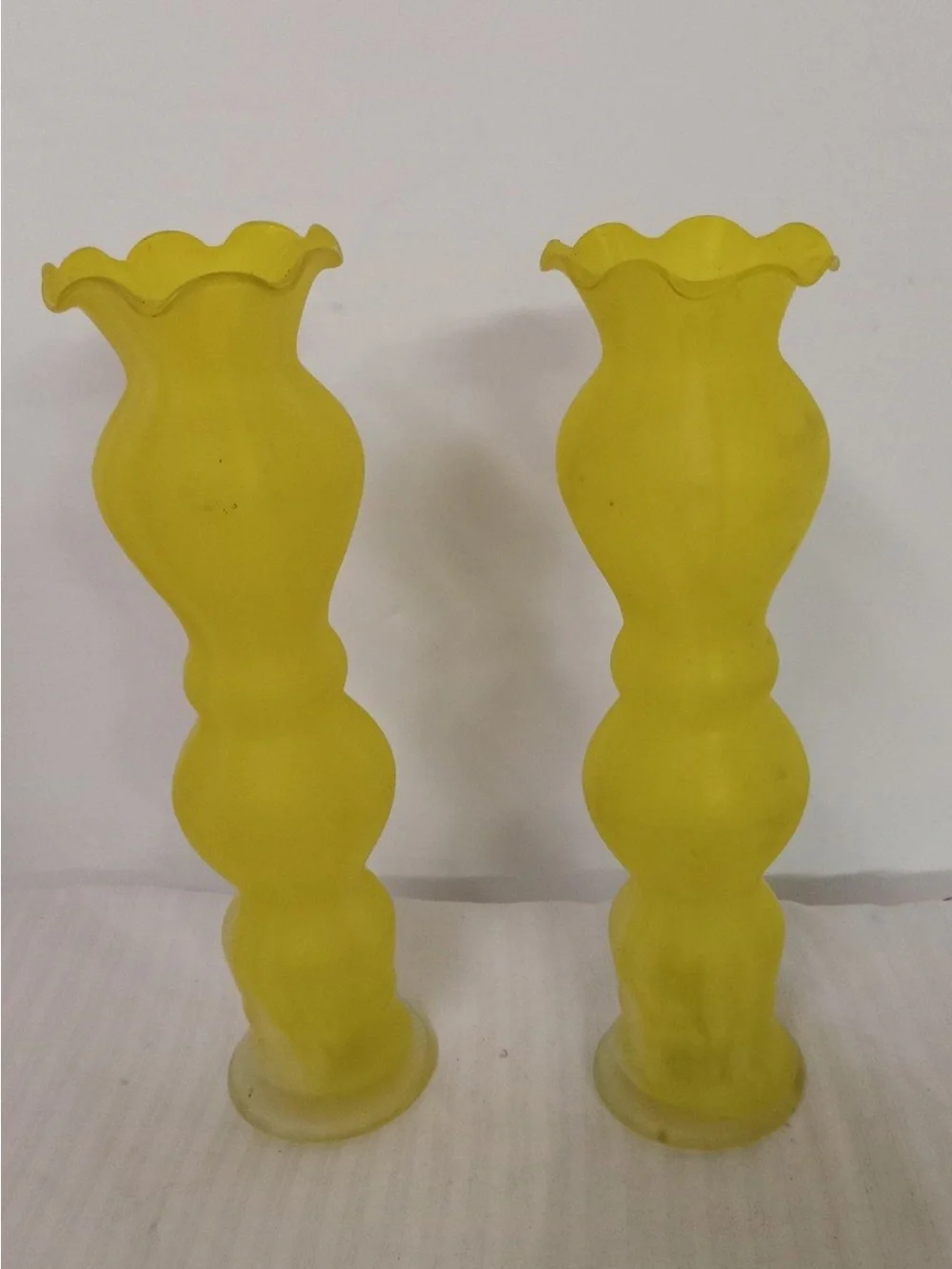 Vintage Satin Lemon Yellow Ruffle Vase Art Glass White Swirl,Bright Yellow Decor